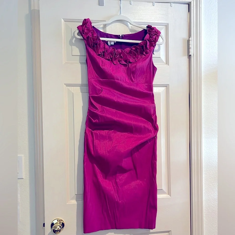 London Times beautiful magenta cocktail dress, size 8 - Picture 4 of 4